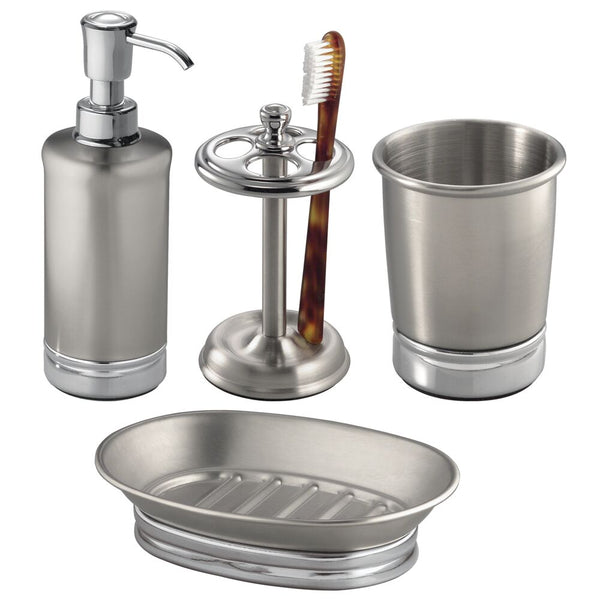 color:silver||silver metal bathroom accessory set